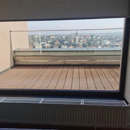 Apartment With Big Terrace Kosice
